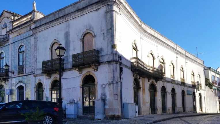 Historical / Listed Buildings, Project Management, Restoration, Feasibility Studies, Public Access Buildings, Renovation, Traditional