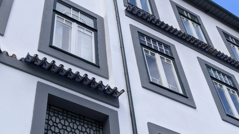Exterior, Multi-unit Residential Buildings, Contemporary